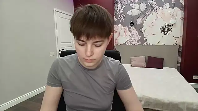 EmiliaYours online show from 03/15/26, 03:30