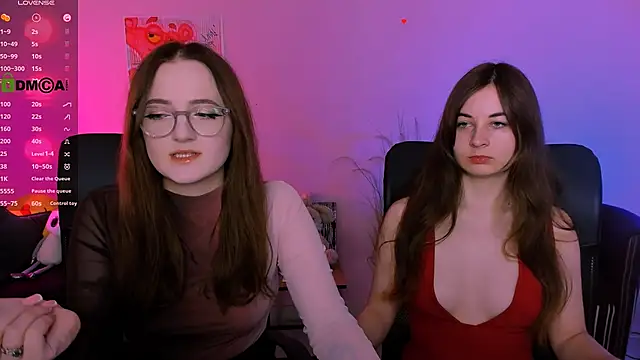 luna berryy online show from 11/30/25, 08:31