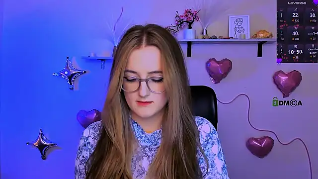 Snapshot of luna_berryy chatting on 02/18/26, 08:38 luna berryy online show from 02/18/26, 08:38