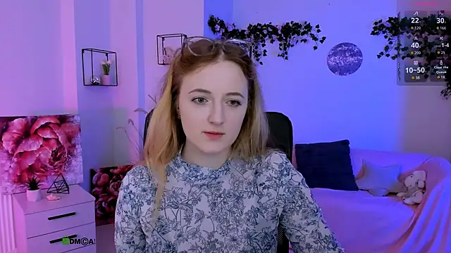 luna berryy online show from 07/11/26, 06:52