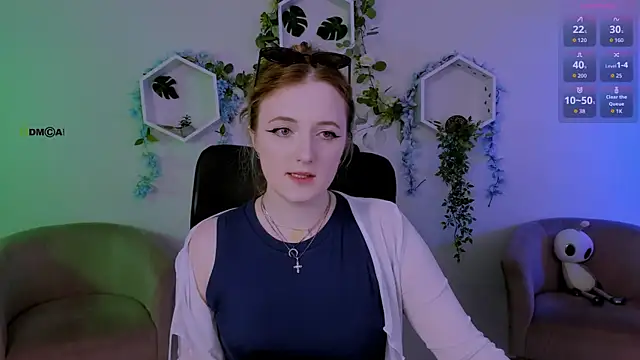 luna berryy online show from 06/30/26, 06:52