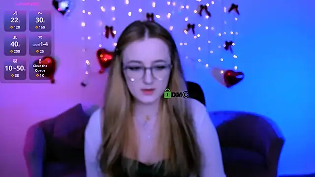 luna berryy online show from 03/20/26, 08:43