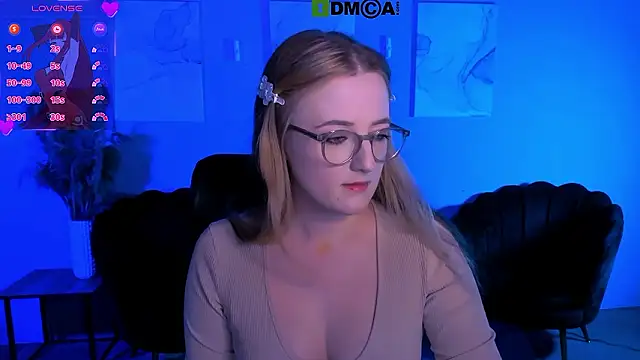 Snapshot of luna_berryy chatting on 03/03/26, 08:16 luna berryy online show from 03/03/26, 08:16