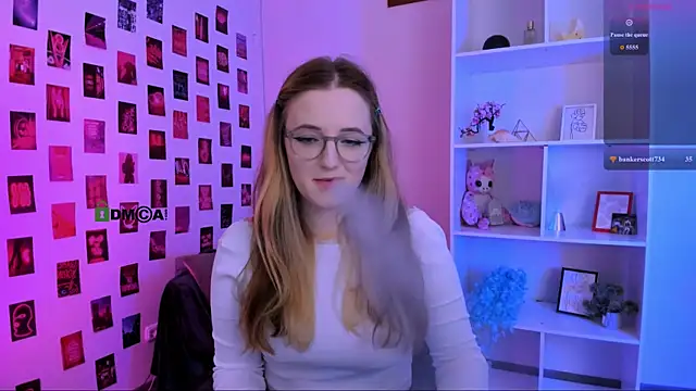 luna berryy online show from 06/19/26, 07:09