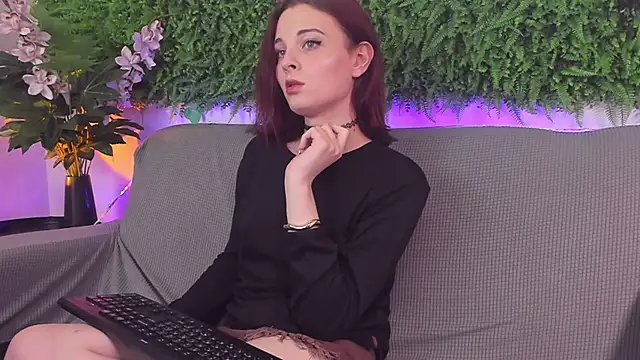 AprilAvery online show from 03/14/25, 10:16