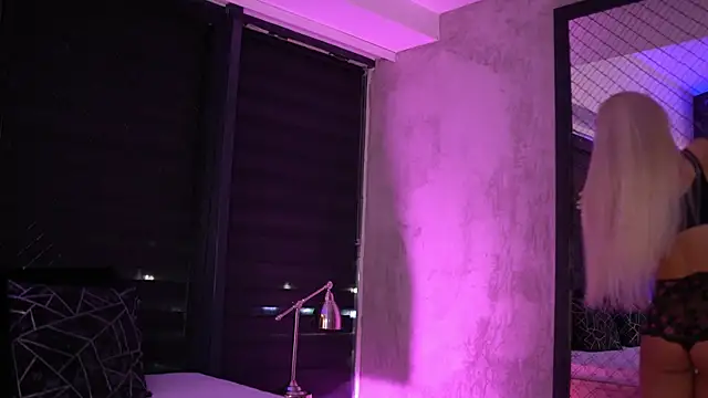 Candy Ivy online show from 12/04/25, 06:29