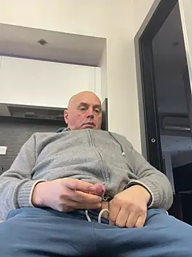 pantomax online show from 02/18/25, 01:44