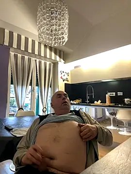 pantomax online show from 11/30/25, 02:18