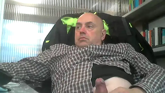 pantomax online show from 03/09/25, 10:08