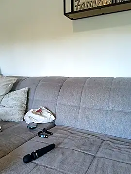 Secret couple  online show from 04/26/26, 10:01