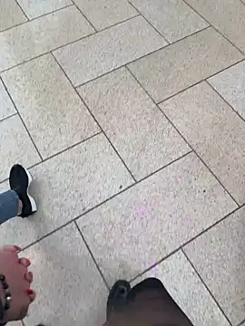 Secret couple  online show from 11/08/25, 09:24