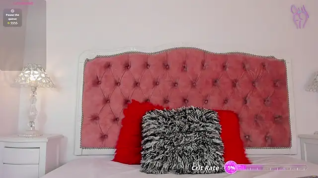 Snapshot of amberlitle chatting on 09/22/25, 12:55 amberlitle online show from 09/22/25, 12:55