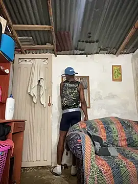 Snapshot of ElNegroRony chatting on 03/04/25, 03:37 ElNegroRony online show from 03/04/25, 03:37