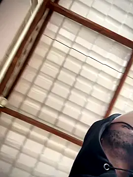 Snapshot of ElNegroRony chatting on 11/08/25, 07:17 ElNegroRony online show from 11/08/25, 07:17