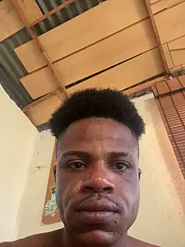 Snapshot of ElNegroRony chatting on 02/20/25, 10:48 ElNegroRony online show from 02/20/25, 10:48