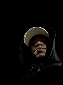 Snapshot of ElNegroRony chatting on 11/08/25, 03:21 ElNegroRony online show from 11/08/25, 03:21