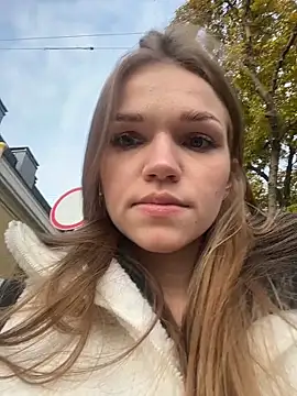 KitteCat online show from 10/19/25, 01:58