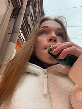 KitteCat online show from 11/09/25, 09:46