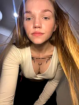 KitteCat online show from 10/08/25, 12:07