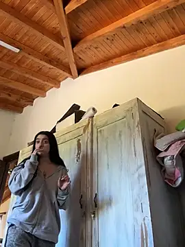 Cassie-millers online show from 01/18/25, 05:59