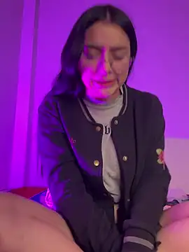 Cassie-millers online show from 01/28/25, 05:24