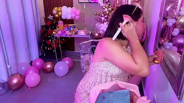 Sharlotte Milk online show from 12/02/25, 11:23