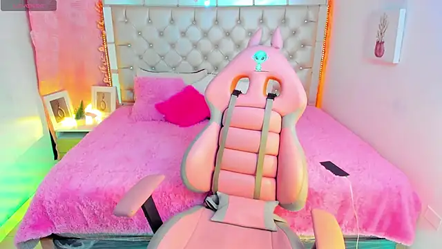 zack  27 online show from 01/15/25, 08:58