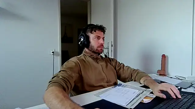 alpha-hunk online show from 03/13/26, 04:45