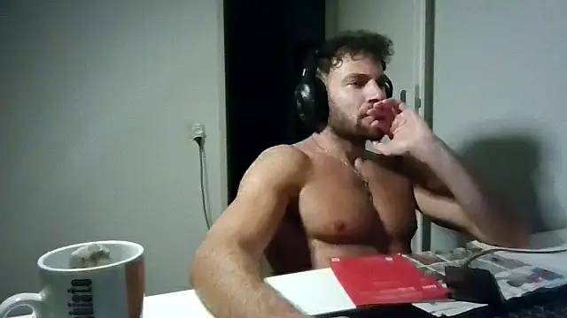 Snapshot of alpha-hunk chatting on 06/10/26, 08:54 alpha-hunk online show from 06/10/26, 08:54