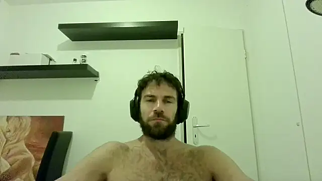 alpha-hunk online show from 10/18/25, 07:16