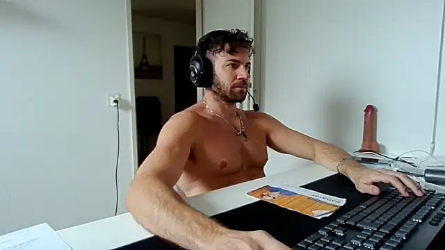 alpha-hunk online show from 03/16/26, 12:09