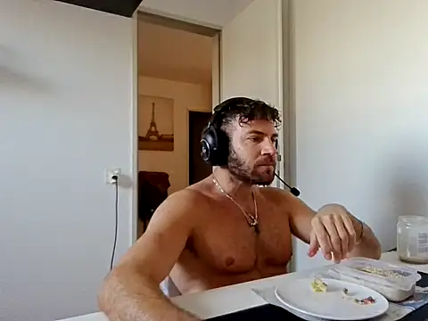 alpha-hunk online show from 03/24/26, 03:34