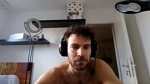 alpha-hunk online show from 11/27/25, 10:37