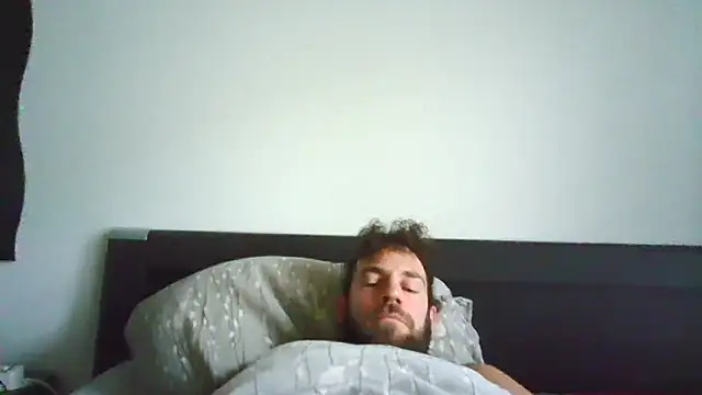 alpha-hunk online show from 10/22/25, 08:14