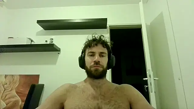 alpha-hunk online show from 10/11/25, 07:04