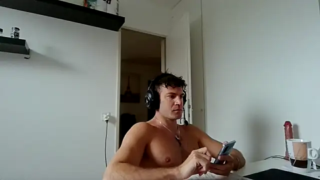 alpha-hunk online show from 03/27/26, 01:12