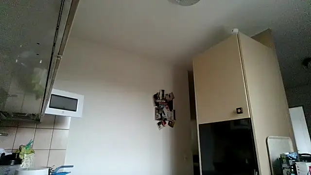 alpha-hunk online show from 10/16/25, 07:27