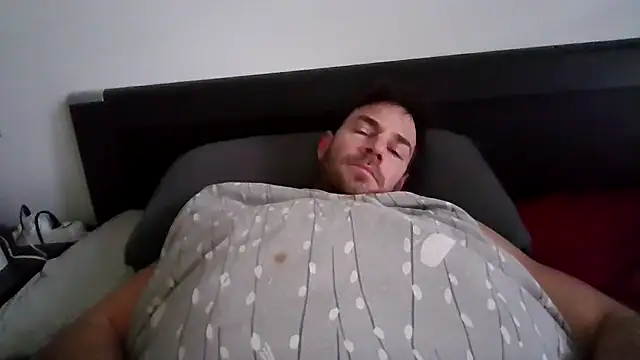 alpha-hunk online show from 12/17/25, 09:14