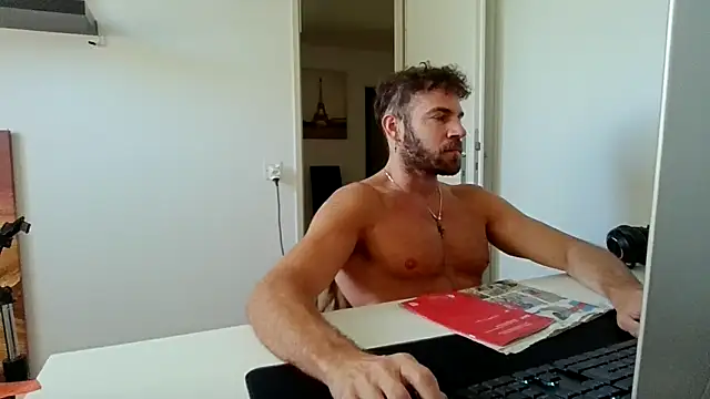 Snapshot of alpha-hunk chatting on 06/13/26, 08:45 alpha-hunk online show from 06/13/26, 08:45