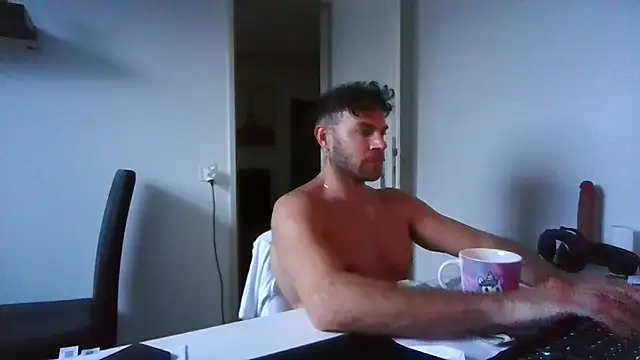 alpha-hunk online show from 04/11/26, 05:49