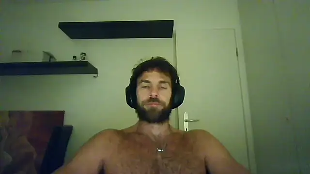 alpha-hunk online show from 10/21/25, 06:29