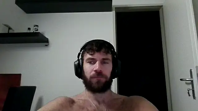 alpha-hunk online show from 11/01/25, 09:30