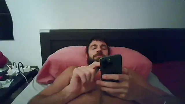 alpha-hunk online show from 10/29/25, 08:19