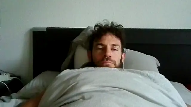 alpha-hunk online show from 10/15/25, 07:16