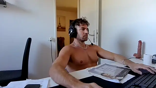 alpha-hunk online show from 04/08/26, 01:34