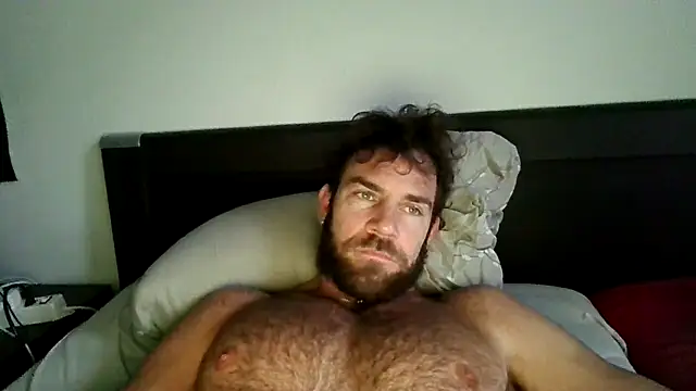 alpha-hunk online show from 10/23/25, 08:46