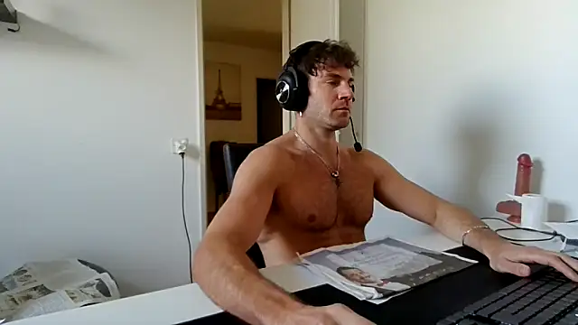 alpha-hunk online show from 03/31/26, 01:02