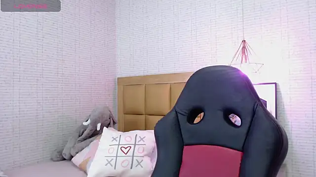 MAYROBERTSS online show from 02/25/25, 12:38