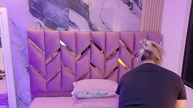 collegepawglovedaddy online show from 03/25/26, 07:57