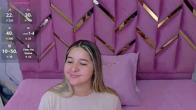 collegepawglovedaddy online show from 03/20/26, 07:37